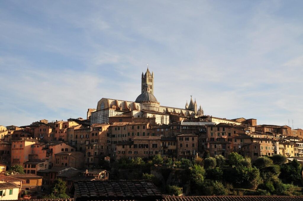 Siena from the countryside (Iconic Tuscany walking tour with Walk About Italy)